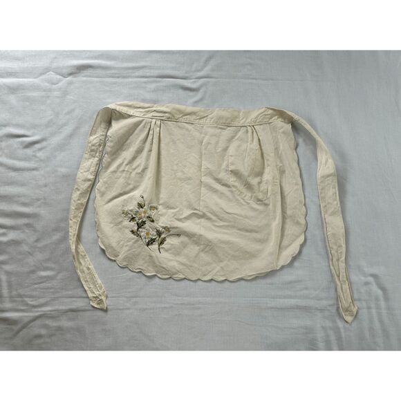 Handmade Kitchen Apron, Cream Colored, Embroidered, Pocket, Tie, Flowers, - Picture 5 of 8